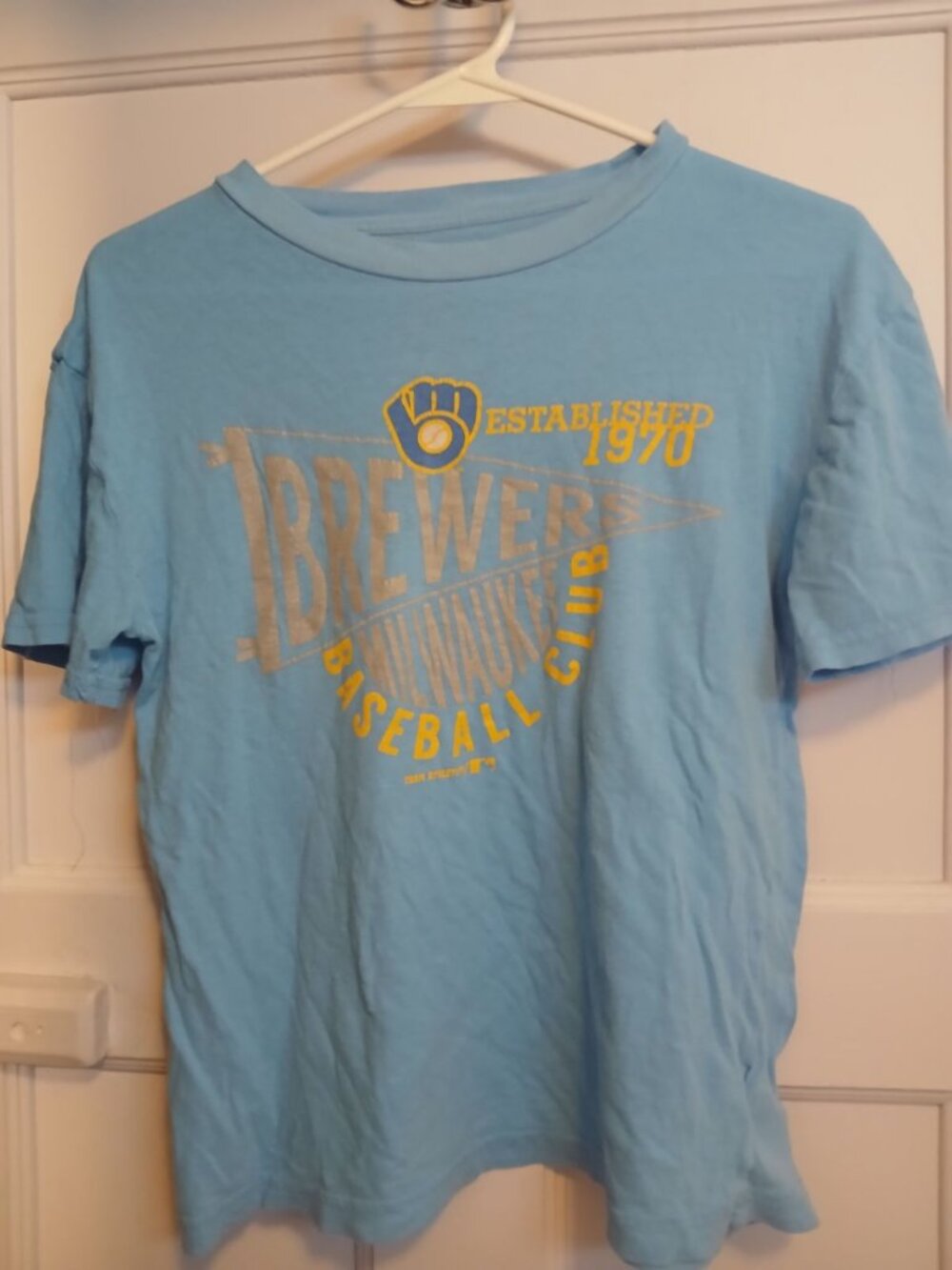 Cooperstown Collection Milwaukee Brewer Shirt M 10/12 100% cotton
